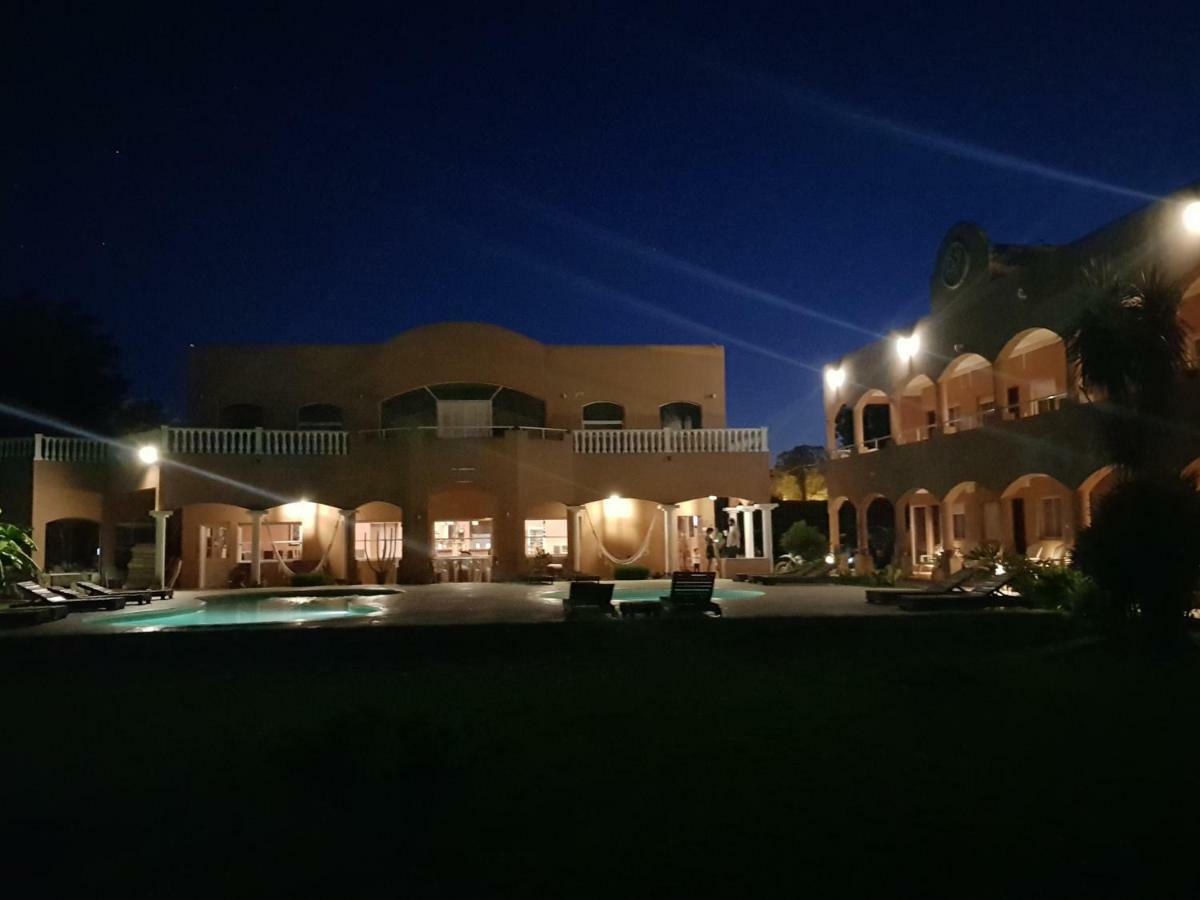 Las Victorias Apart Hotel San Miguel del Monte Luaran gambar