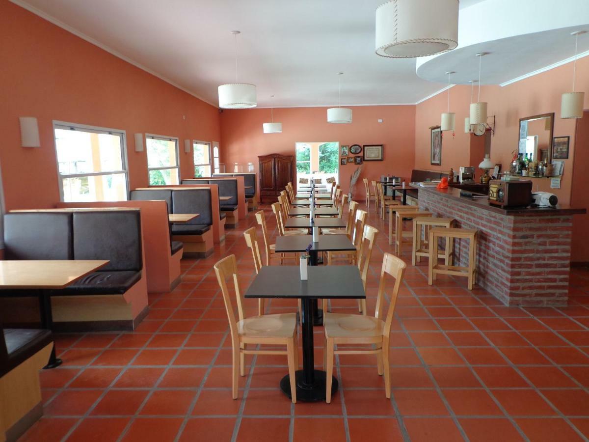Las Victorias Apart Hotel San Miguel del Monte Luaran gambar