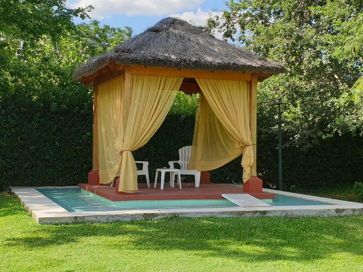 Las Victorias Apart Hotel San Miguel del Monte Luaran gambar