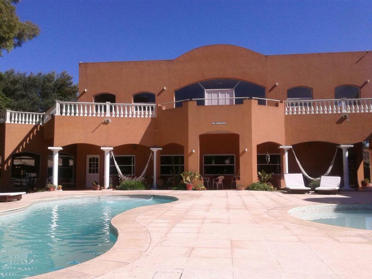 Las Victorias Apart Hotel San Miguel del Monte Luaran gambar