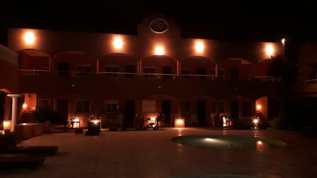 Las Victorias Apart Hotel San Miguel del Monte Luaran gambar
