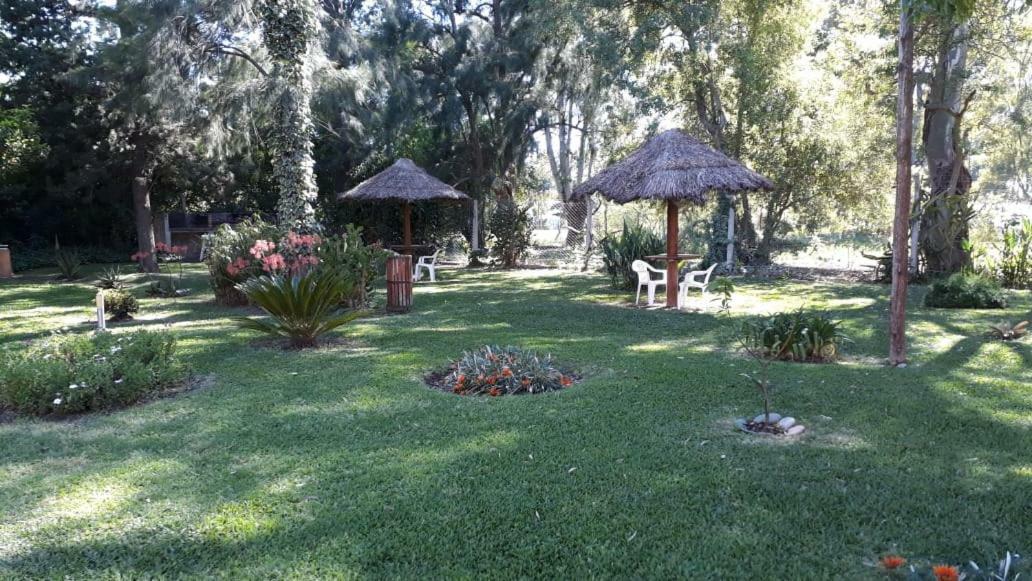 Las Victorias Apart Hotel San Miguel del Monte Luaran gambar