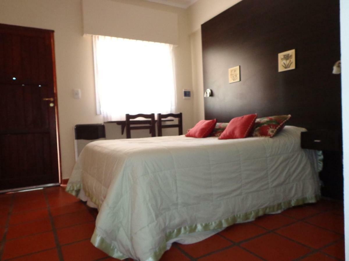 Las Victorias Apart Hotel San Miguel del Monte Luaran gambar