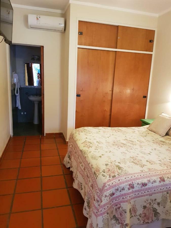 Las Victorias Apart Hotel San Miguel del Monte Luaran gambar